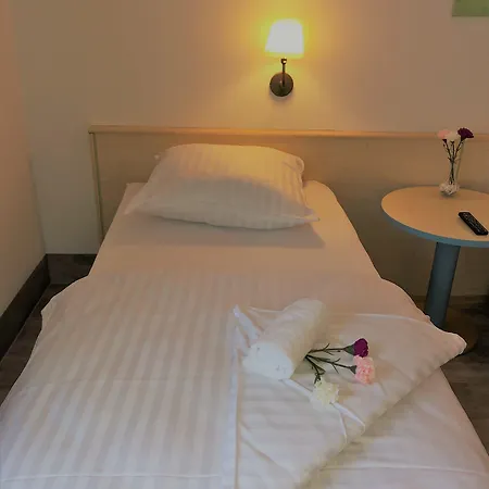 A&m Barsinghausen 3* Bad Nenndorf