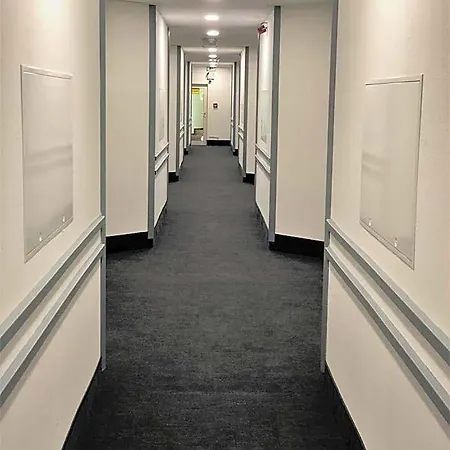 A&m Barsinghausen Otel 3*