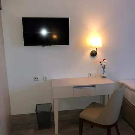 Hotel A&m Barsinghausen Bad Nenndorf